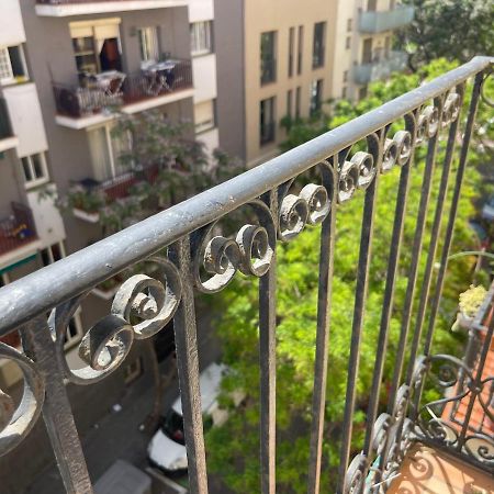 Apartamentos Kemacu Барселона Екстериор снимка